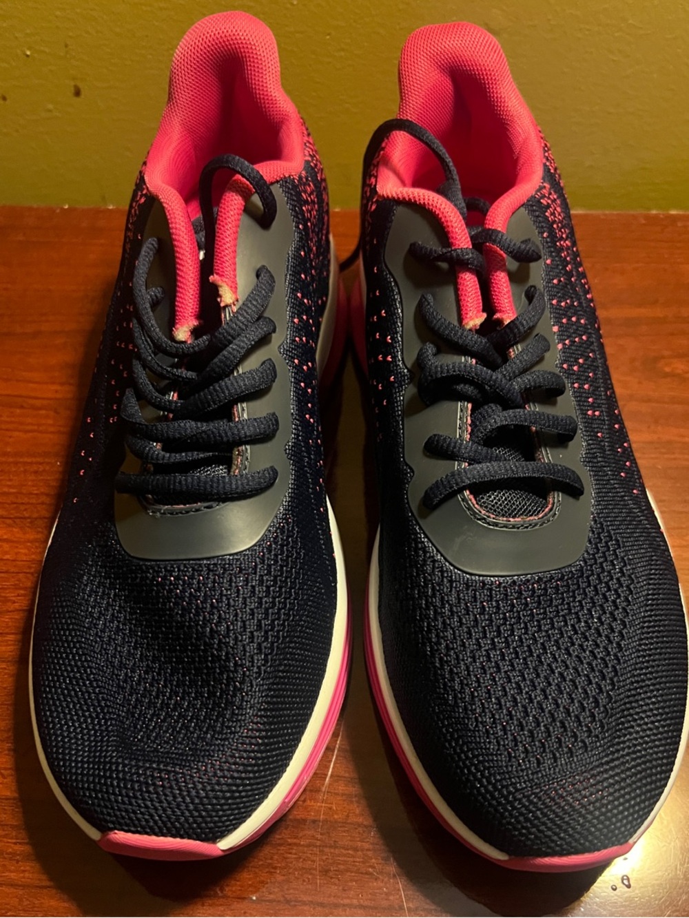 Women's Athletic Running Sneakers in Black and Pink